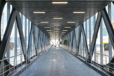 Надземную пешеходную галерею в 95 метров построят в Москве рядом с метро https://www.mos.ru