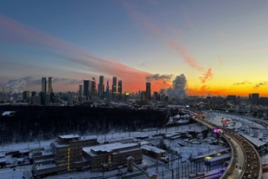 Огненный закат в Москве ИА StolicaMedia