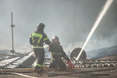 Пожар, МЧС, пожарная машина, пожарник, пожарная безопасность, огонь Юлия Матреницкая, ИА AmurMedia.ru