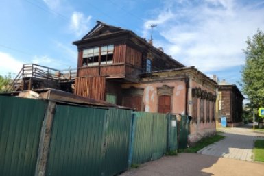 Старый дом с мезонином UlanMedia (УланМедиа)