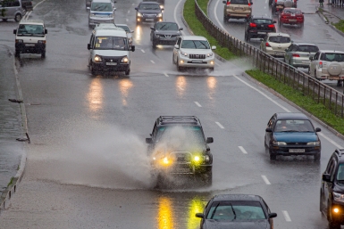От +21 до снега: погода раскалывает Россию на четыре части
