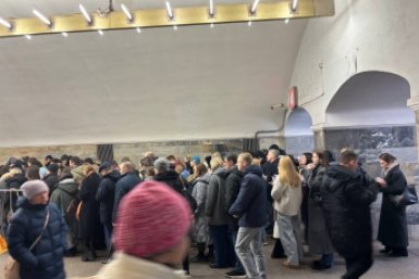 В метро Москвы коллапс из-за апрельского снегопада