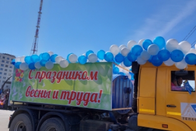 Праздничные дни в мае 2026: как работаем и отдыхаем на 1 и 9 мая