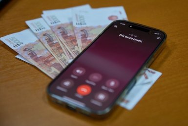 Майские выходные стали лакомым кусочком для аферистов: атаки на россиян взлетели на 26%