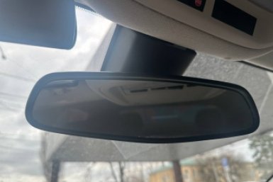 Секретная кнопка в авто: зачем нужен этот рычаг под зеркалом - 90% водителей не знают ИА KrasnodarMedia