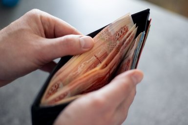 Пенсионерам снизят возраст для льгот на капремонт: вот кто сэкономит 50% и 100%