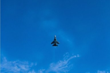 самолет сгенерировано нейросетью