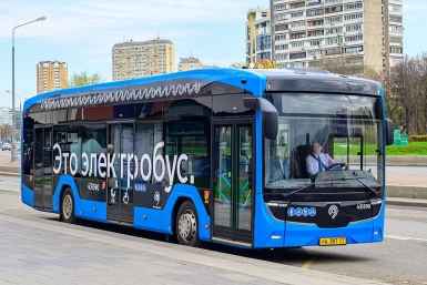 Новые электробусы вышли на маршруты в Москве