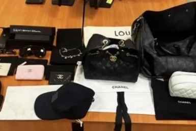 Товары Cartier, Chanel и Louis Vuitton на 9,3 млн нашли в Домодедово