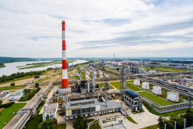 Нефтяные компании усилили защиту НПЗ после участившихся атак
