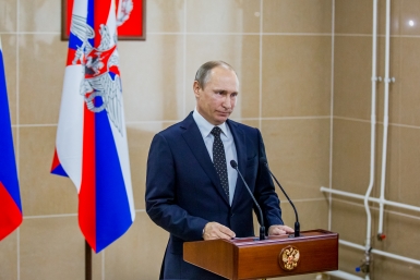 Путин заявил, что Россия должна быть готова к любому развитию событий
