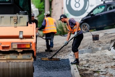 Москва передала Курской области еще 33 машины для дорог и ЖКХ
