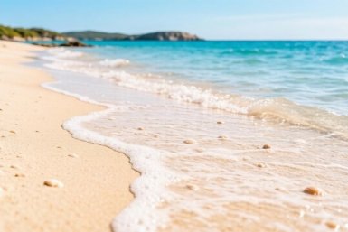 Турагенты упорно скрывают: курорт с 10 белыми пляжами, где толп нет и цены не "взлетают" даже в пик сезона