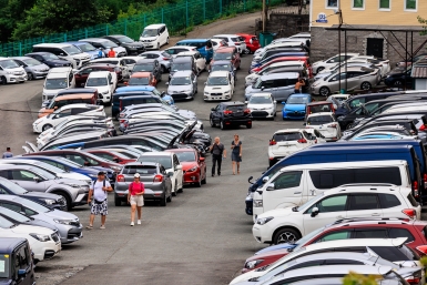 Что можно купить за 300 тысяч рублей: Лада или иномарка — разбор автоэкспертов