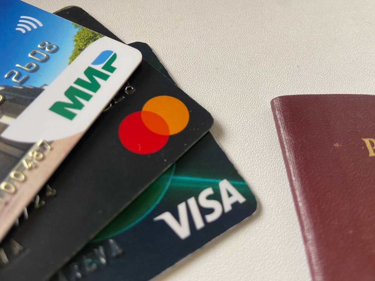 Банковские карты ИА StolicaMedia