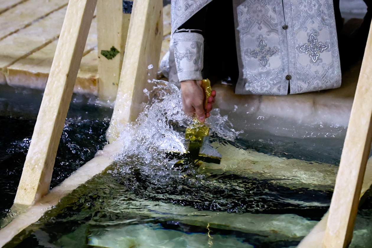 крещение, купель, иордань, крест Евгений Кулешов, ИА PrimaMedia