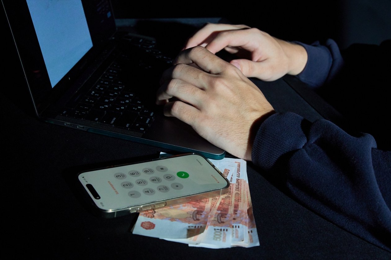 Не &quotбезопасный счет&quot, а намного сложнее: мошенники внедрили новые схемы Дмитрий Осипчук, ИА PrimaMedia.ru