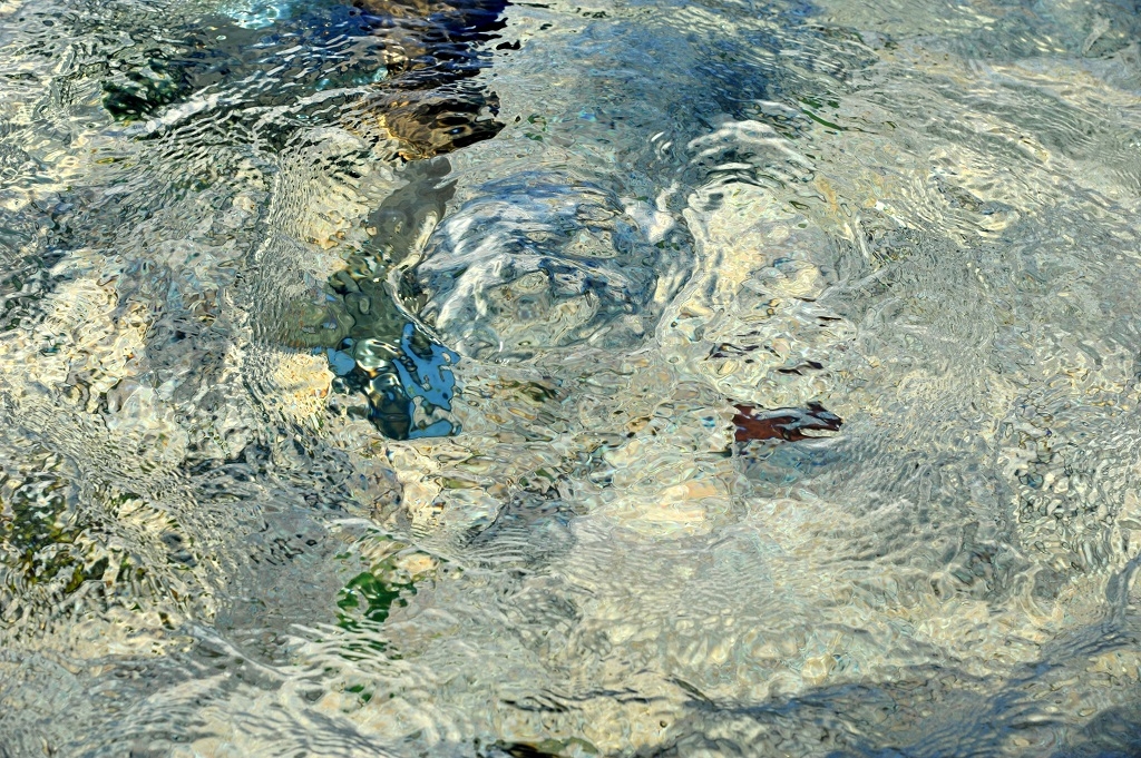 Вода, волны Юрий Гуршал, ИА SakhalinMedia