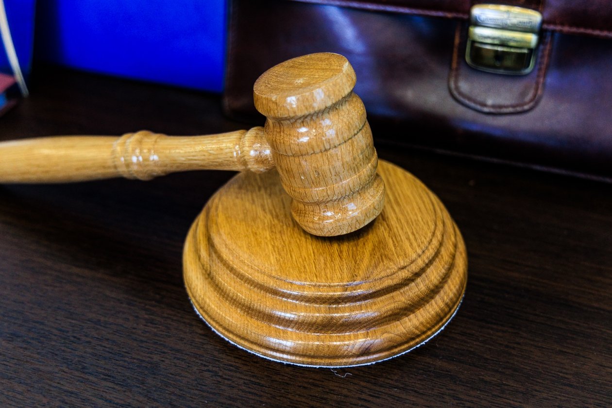 Рецепт коктейля Молотова стал запрещённой информацией Евгений  Кулешов, ИА PrimaMedia.ru