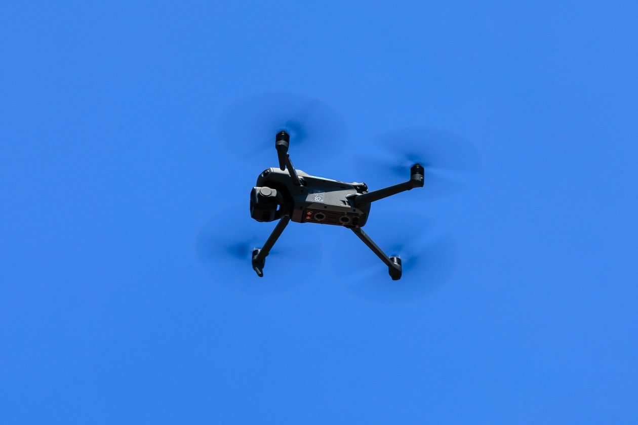 дрон, квадрокоптер, беспилотник Евгений  Кулешов, ИА PrimaMedia.ru