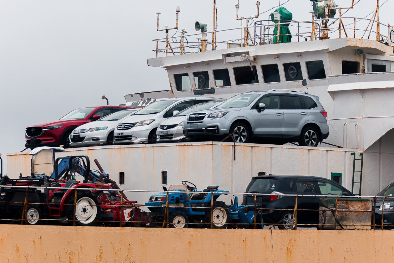 Таможня, аукцион, порт, машины, автомобили, японские авто, растаможка Илья Аверьянов, ИА PrimaMedia
