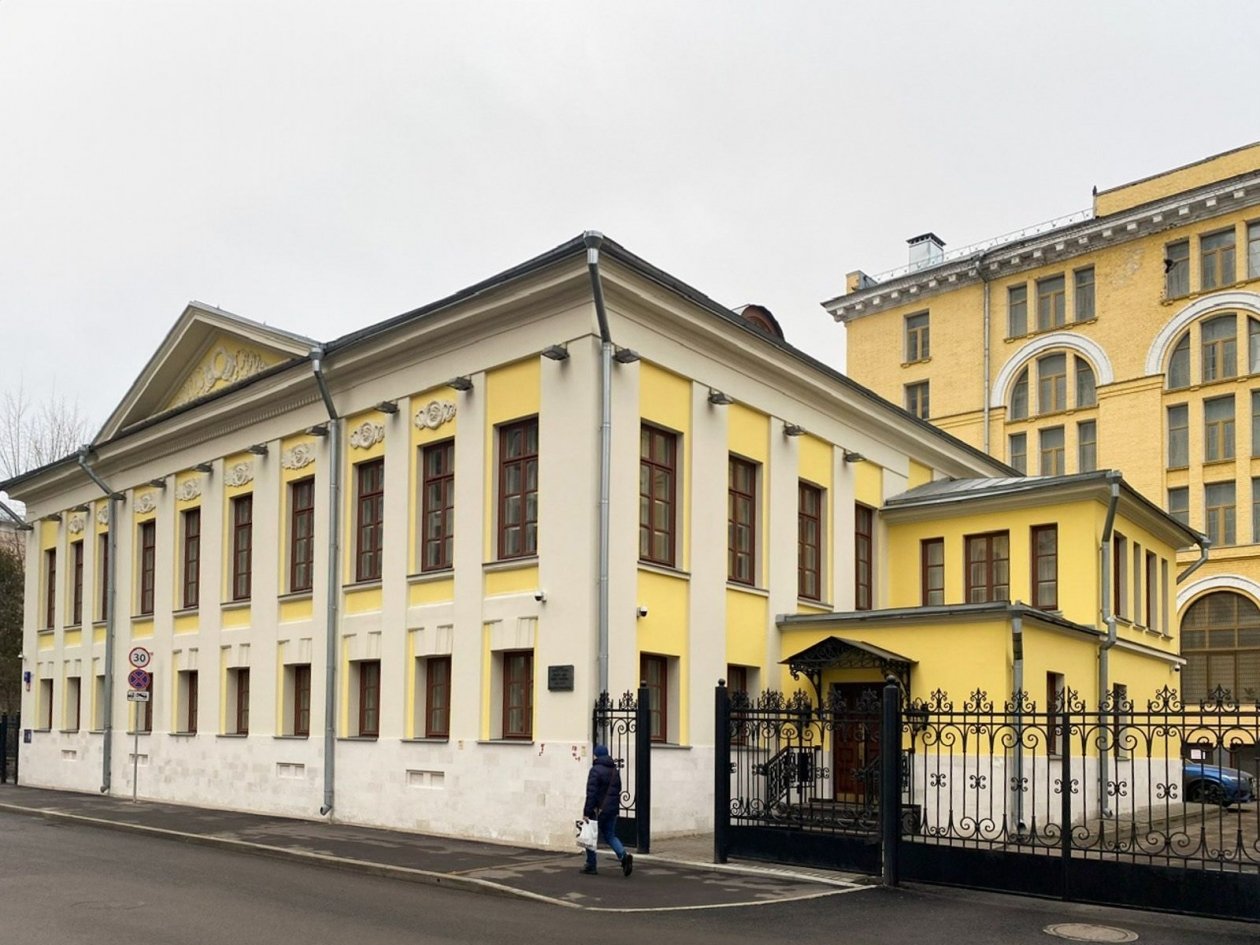 В центре Москвы привели в порядок фасады дома поэта Майкова https://www.mos.ru